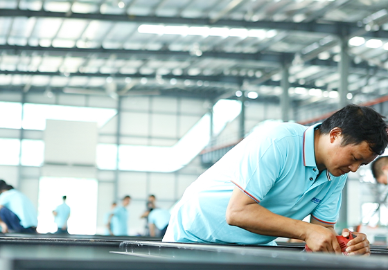 CNC Wuhan Yineng Taike 